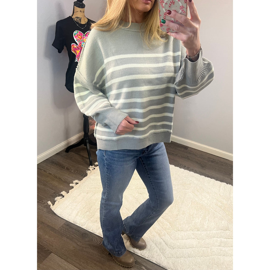 Gray Striped Balloon Sleeve Striped Sweater