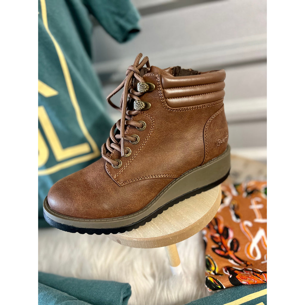 Blowfish City Boots in Redwood Rust (6-10)