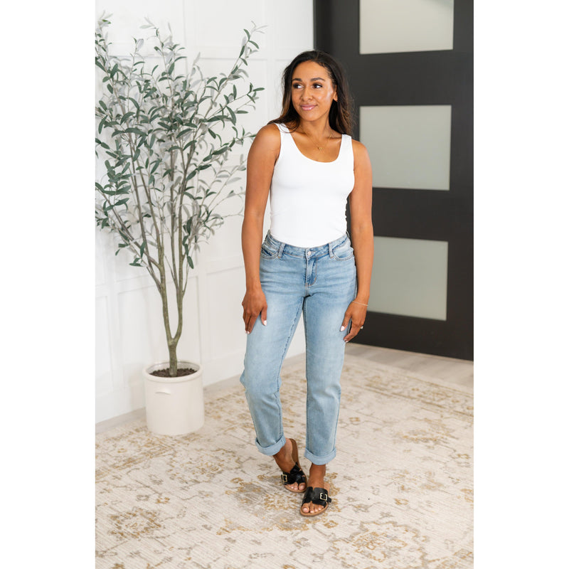 Judy Blue Cheyenne V-Front Cool Denim Boyfriend Jeans