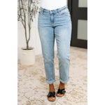 Judy Blue Cheyenne V-Front Cool Denim Boyfriend Jeans