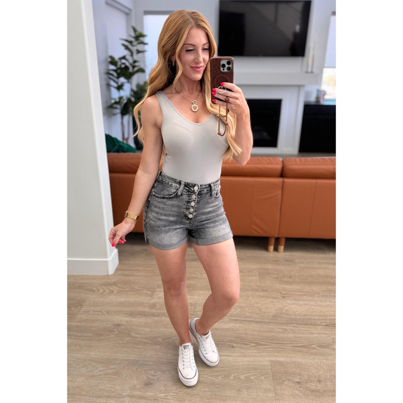 Judy Blue Greyson High Rise Cuffed Shorts in Grey (S-3XL)