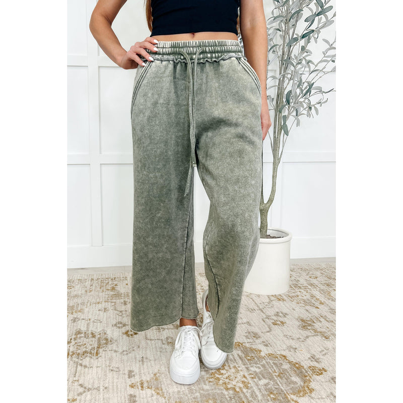 In or Out Wide Leg Cropped Pants Lt Olive (S-3X)
