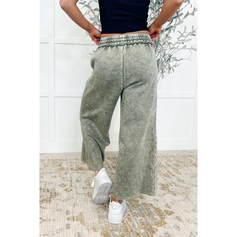 In or Out Wide Leg Cropped Pants Lt Olive (S-3X)