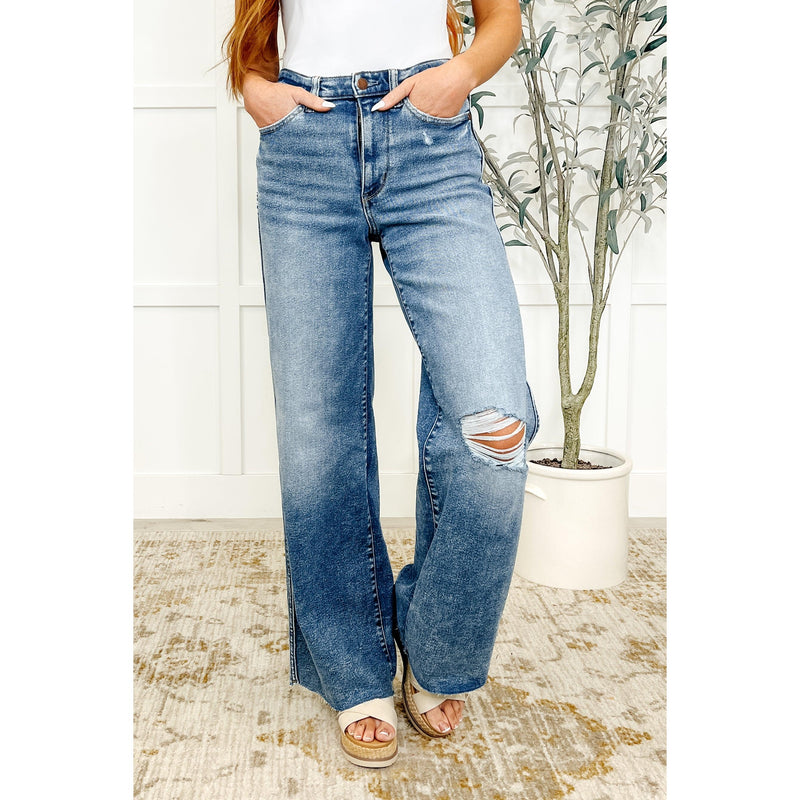 Judy Blue Tucker High Rise Vintage Wash Wide Leg Jeans