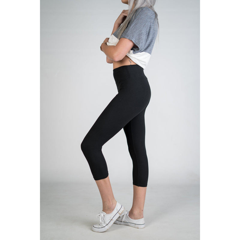 Capri Leggings Yoga band  in BLACK - Texas Two Boutique